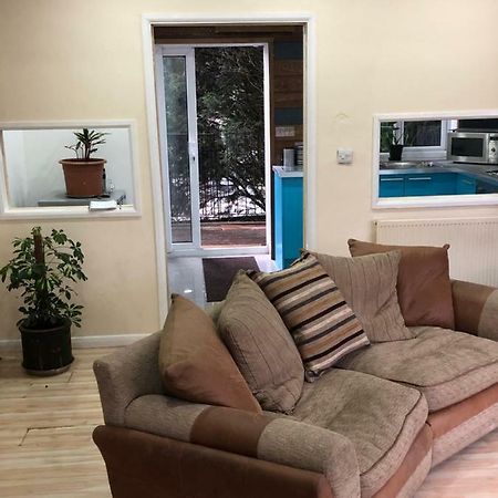 Treetops Flat2 Hall Green B28 Birmingham Zewnętrze zdjęcie